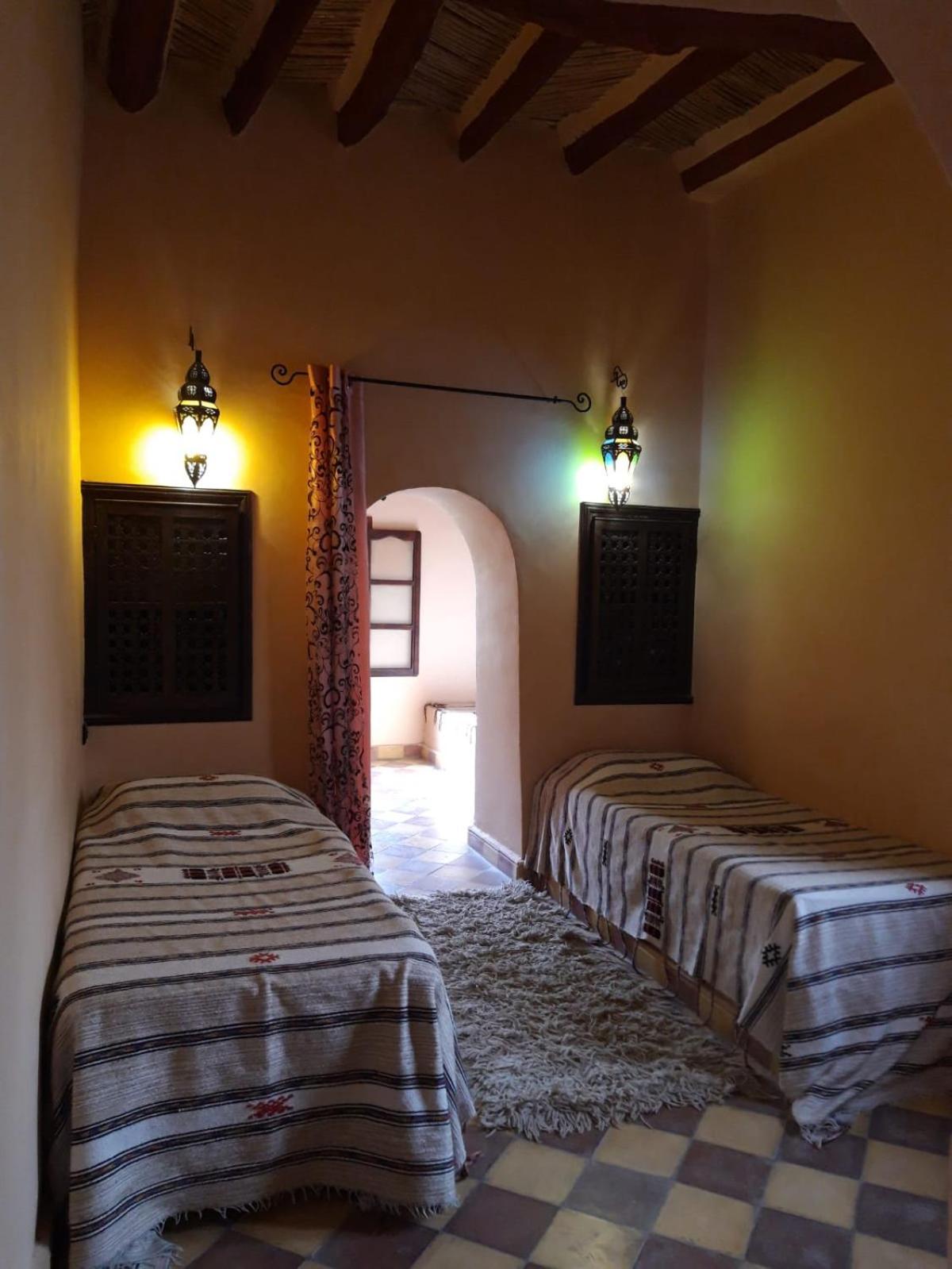Auberge Famille Benmoro Skoura Exterior foto